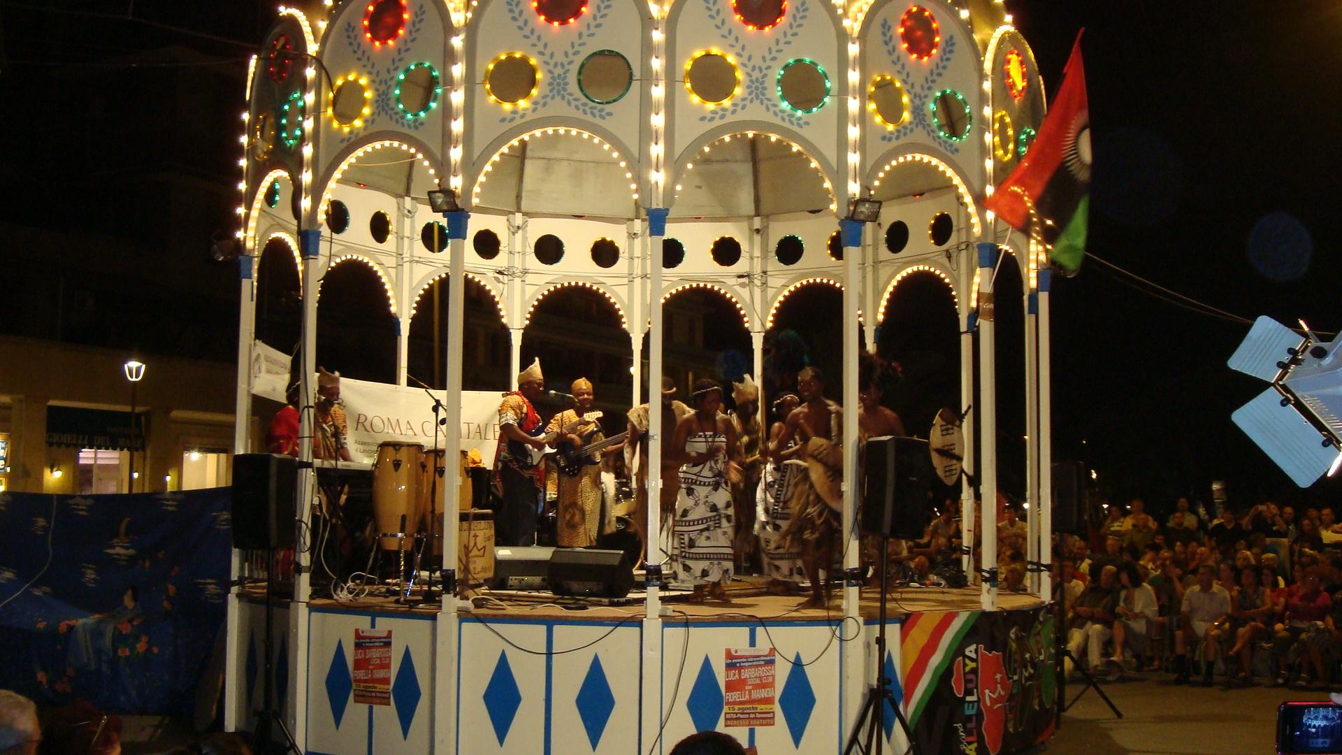 piazza_anco_marzio_2011_005.jpg