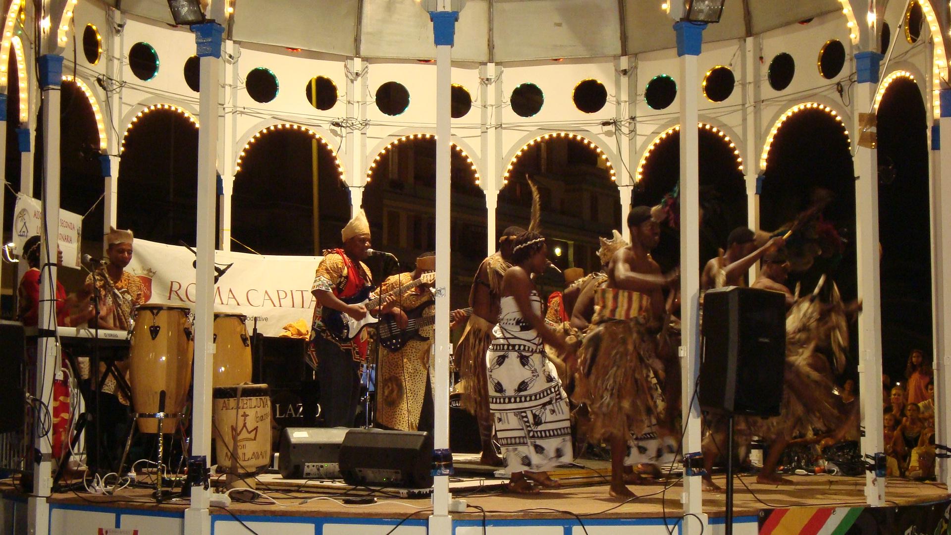 piazza_anco_marzio_2011_006.jpg