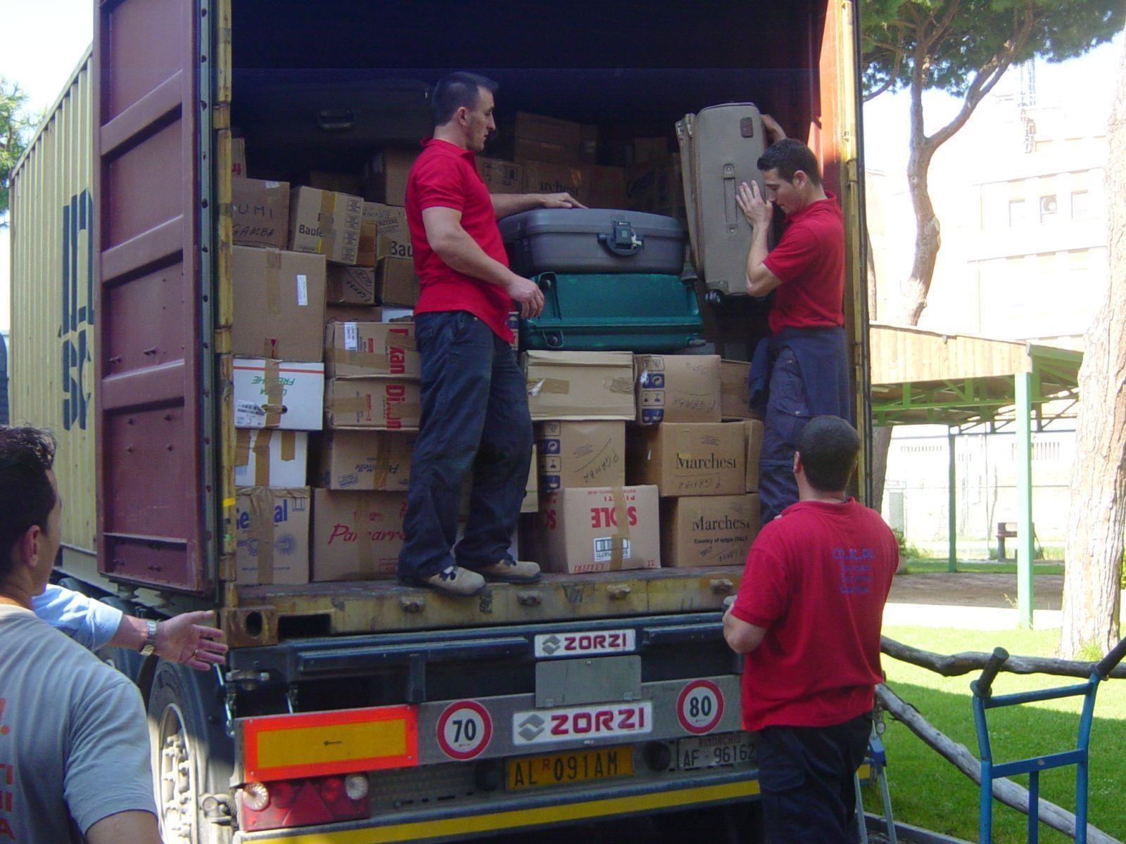 container_2012-missione_017.jpg container_2012-missione_017.jpg